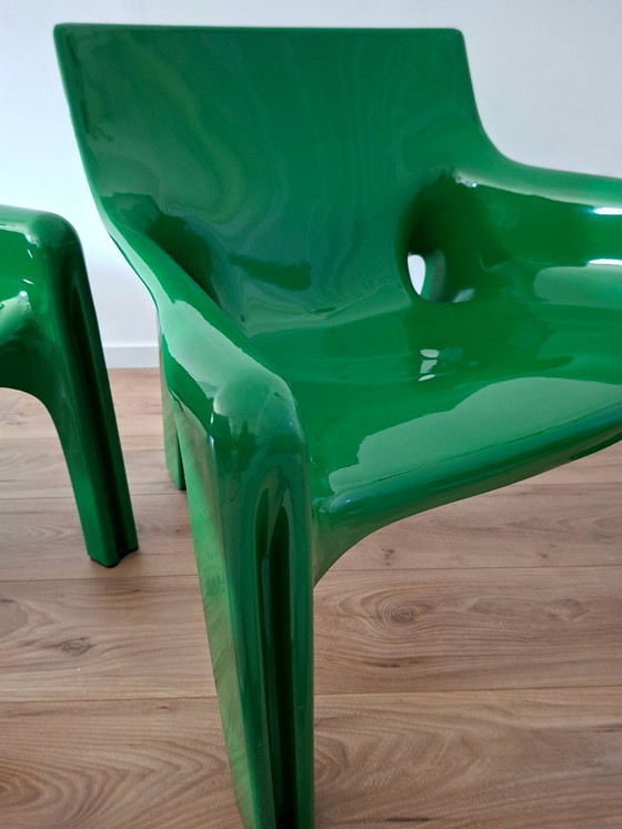 Image 1 of 2 Vicario Artemide Sessel