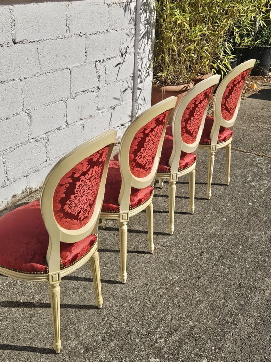 Image 1 of Set van 4 antieke Franse damaststoelen met medaillonmotief - gestoffeerde Louis XVI-stoelen - jaren 1900