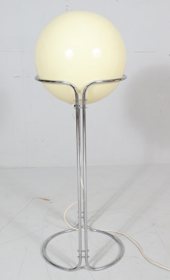 Image 1 of Floor lamp/floor lamp by Atelier Raak, 'Kogellampe', 1970s