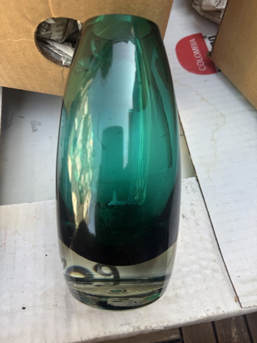 Jarrón vintage Riihimäen Lasi Oy – Tamara Aladin – Modelo 1365 – Firmado