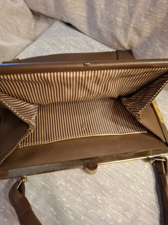 Sac à main vintage Goldpfeil années 50-60 en cuir marron, comme neuf, modèle Kelly. – Sacs a main, Leather (photo 8 of 11)