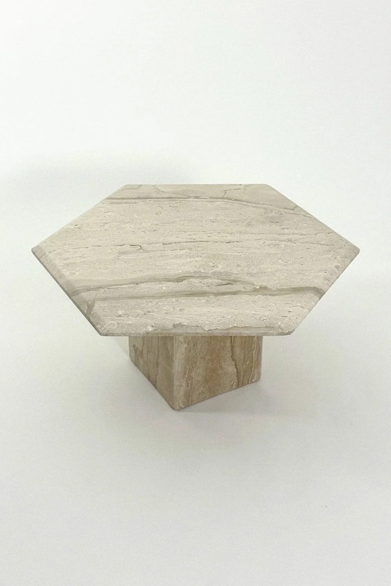 Image 1 of 🏛️Conjunto de mesas auxiliares modulares hechas de travertino macizo (años 70/80)