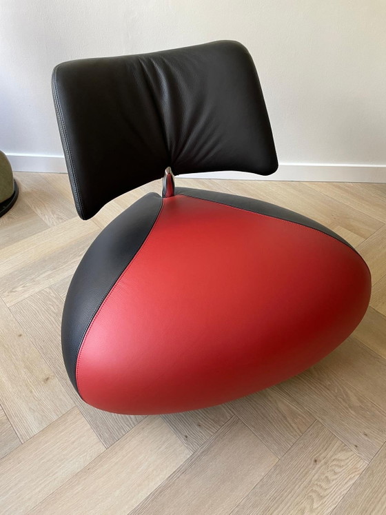 Leolux Pallone Black/Red Mint condition – Armchairs, Leather, Metal (photo 5 of 6)