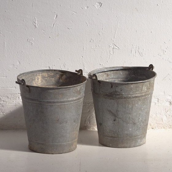 Antique metal buckets (c.1920). Set of 2 pieces – Decorative Objects, Rustic (photo 7 of 16)