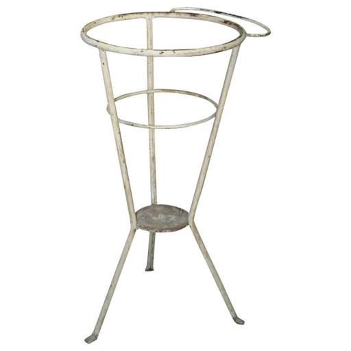 Lave-mains en fer hongrois ou jardinière, années 1940