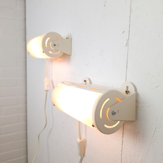 Image 1 of 2 lampade da parete vintage Ikea Smyg lampada da comodino in metallo/plastica bianca