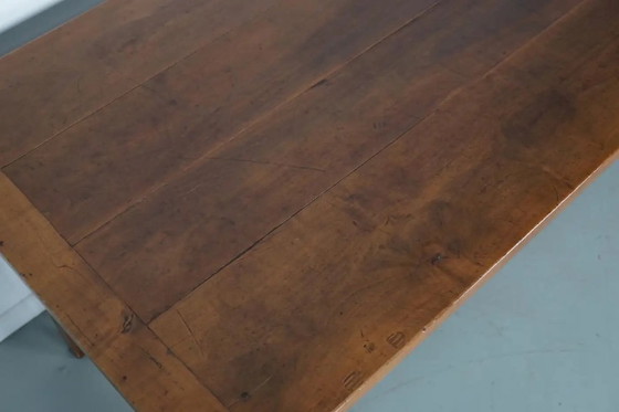 Image 1 of Antiker französischer rustikaler Bauernhaus-Esstisch aus Kirschholz aus dem frühen 20. Jahrhundert