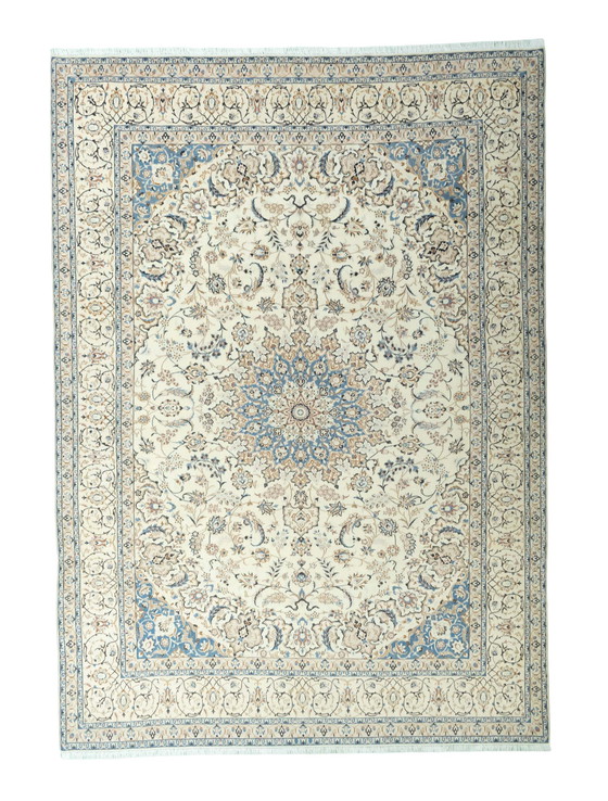 Image 1 of Hand-knotted Persian carpet Nain 9La - 418 x 300 cm - With silk content & fine medallion design