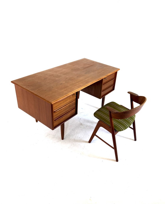 Vintage Teakhouten Bureau, Svend Åge Madsen ‘60 – Wood, Brass (photo 11 of 15)