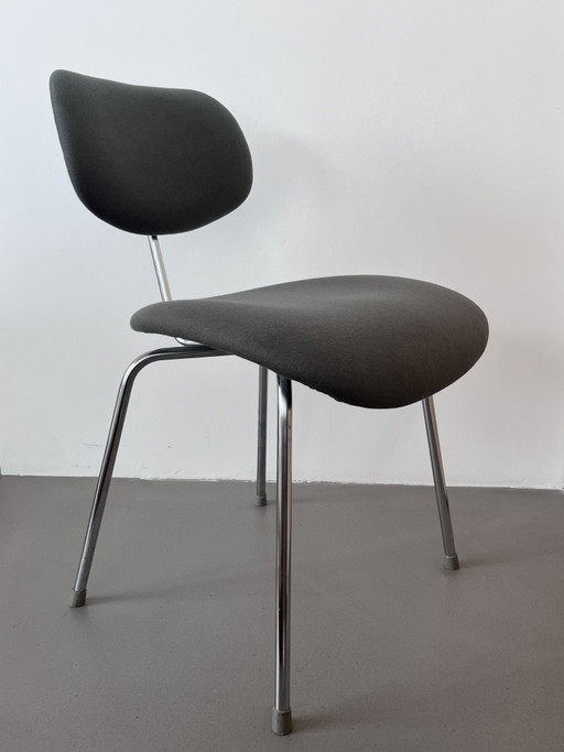 Chaise SE68 originale d'Egon Eiermann par Wilde + Spieth - Style moderne du milieu du siècle – eetkamerstoelen, Chrome, Wool