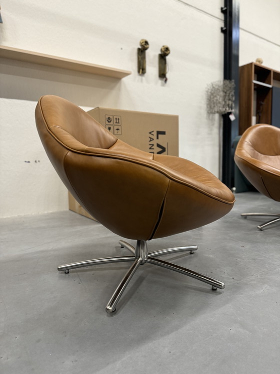 Image 1 of Label Vandenberg Hidde Soft Drehstuhl mit Gin Fußhocker Bovino Naturleder