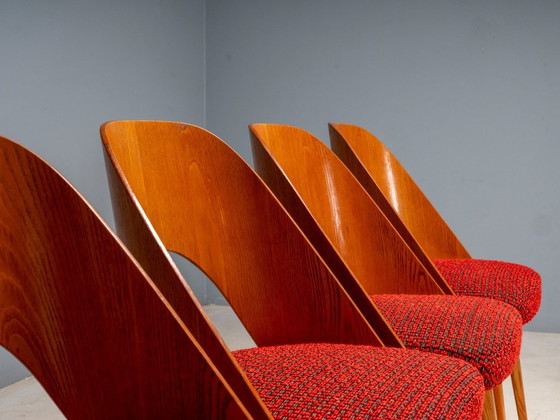 Image 1 of Chaises de salle à manger Antonín Šuman, Tatra Nábytok, Tchécoslovaquie 1960