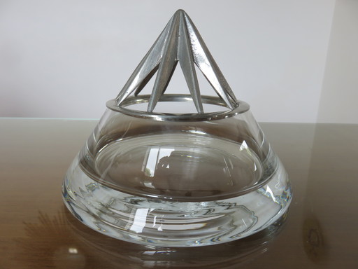 Pique Fleurs Pyramidal Design By Jean Goardere, France, 1970
