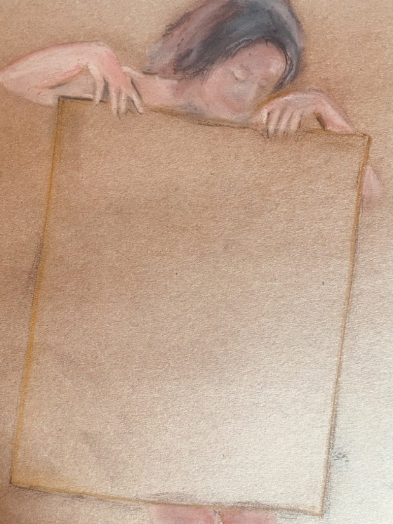 Image 1 of Tableau pastel signé sur papier ancien « modèle féminin dans l’atelier »