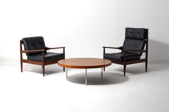 Runder Couchtisch von Koh Liang Le – Artifort, Beistelltische, Holz, Metall (photo 6 of 10)