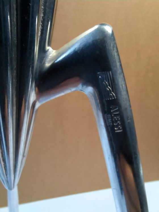 Image 1 of Juicy Salif – Iconic Lemon Juicer by Philippe Starck | Alessi Design Classic 29 cm