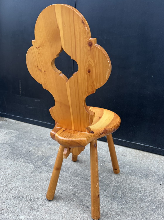 Image 1 of Chaise montagnarde pin massif vintage 