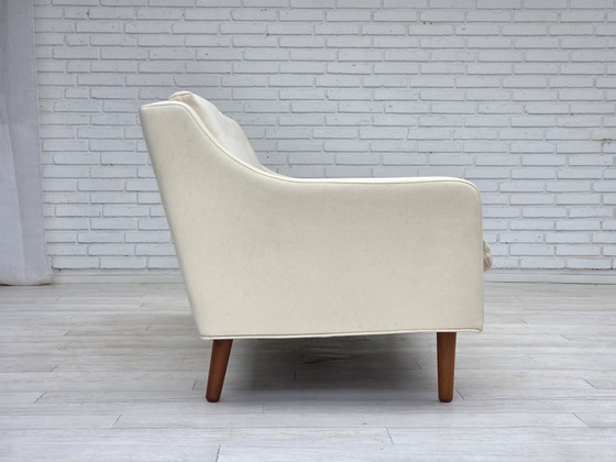 Image 1 of Sofá danés de tres plazas, años 70, lana de muebles beige/blanca, patas de madera de teca