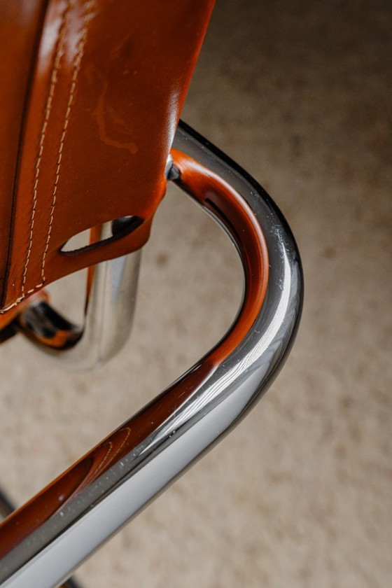 Image 1 of 2 sedie MG5 Mart Stam & Marcel Breuer Mid-Century Modern in pelle marrone cognac, anni '70