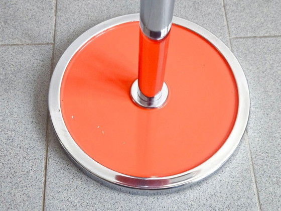 Image 1 of Cendrier Sur Pied Vintage 1970 En Metal Laque Orange & Chrome 70s Space Age