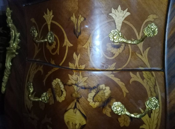 Image 1 of Louis XV marquetry commode with gilt bronze mounts and marble – late 19th century