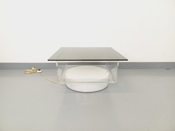 Image 1 of Square illuminated vintage Italian coffee table in glass and Plexiglas in the Space Age style of the '70s