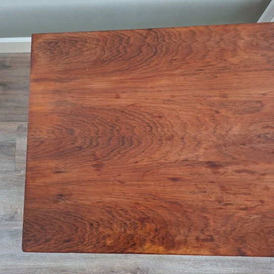 Image 1 of Table basse design du milieu du siècle. Meubelindustrie Gelderland N.V. Culemborg. Palissandre.