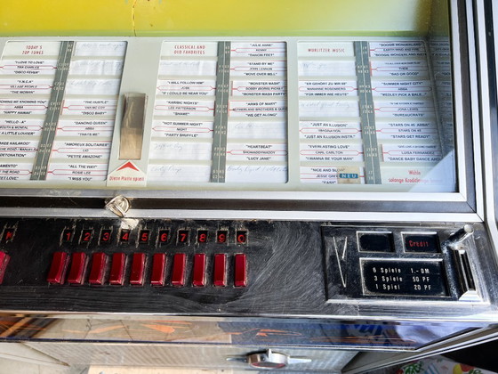 Image 1 of Wurlitzer Lyric FLS Jukebox / Musikbox / Vintage 1960s/70s / Fully Working / Coin Operated / Vinyl Record Player + Records