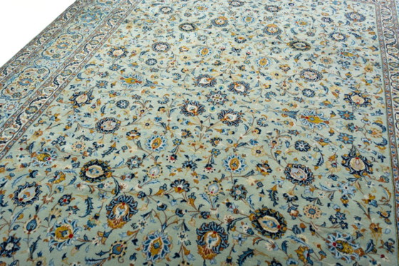 Image 1 of Perzisch tapijt - Kashan kurk 415 x 310 cm in pistachegroen