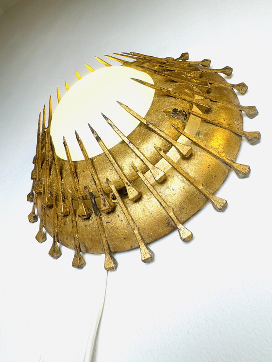 Image 1 of SET DI LUCI DA PARETE BRUTALIST SUNBURST, FRANCIA, anni '60