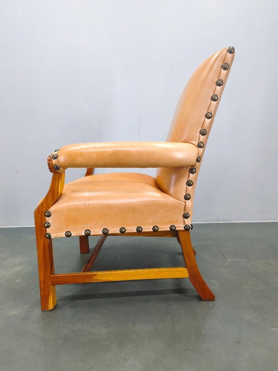 Image 1 of Antieke Deense leren fauteuil, gesneden houten clubfauteuil, begin 1900