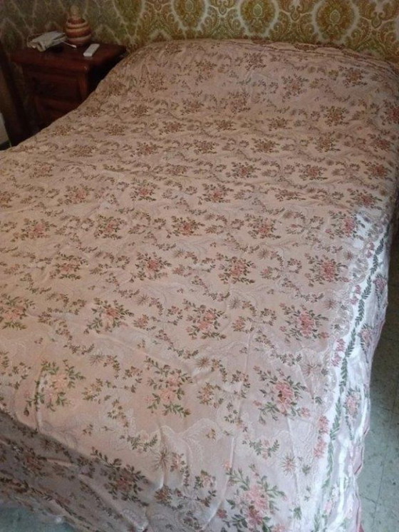 Image 1 of Couvre-lit Italie 1940