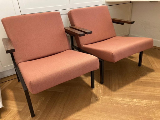 2x SZ-63 armchair 't Spectrum Martin Visser
