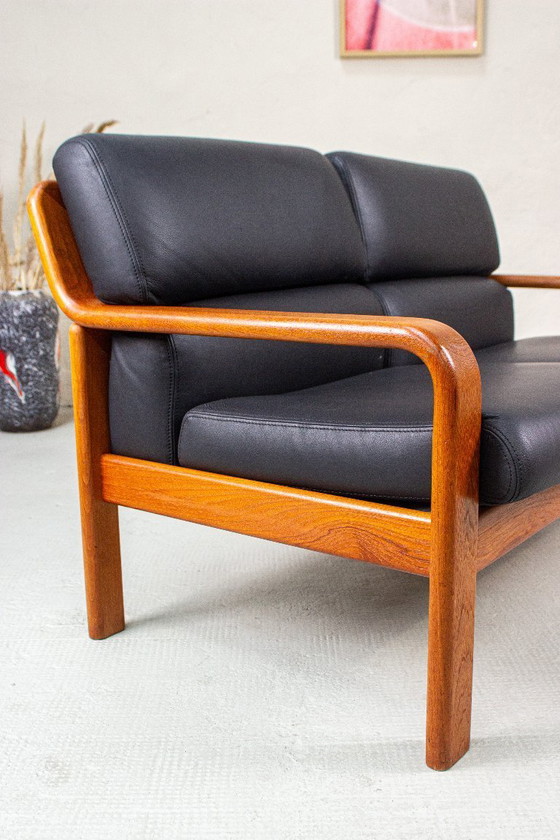 Image 1 of Divano vintage in teak, divano in pelle, modello a 2 posti Olsen & Laursen, anni '80