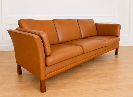 Vintage Danish Mid Century Morgans Hansen Cognac 3 Seater Sofa – 3-5 seaters, Leather (photo 7 of 13)