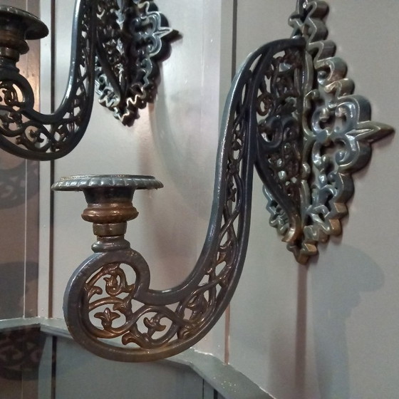 Set antiker neugotischer Gusseisen-Wandkerzenhalter ca. 1875-1880 – Cast Iron (photo 10 of 12)
