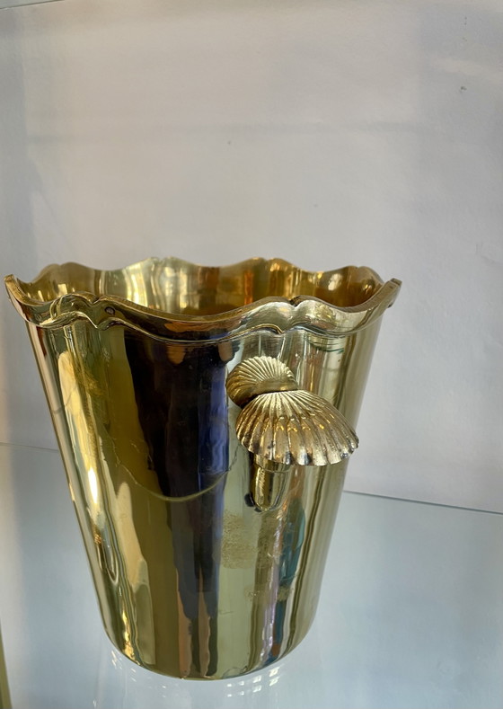 Image 1 of Refroidisseur à champagne/à vin en laiton avec poignées en forme de coquillage