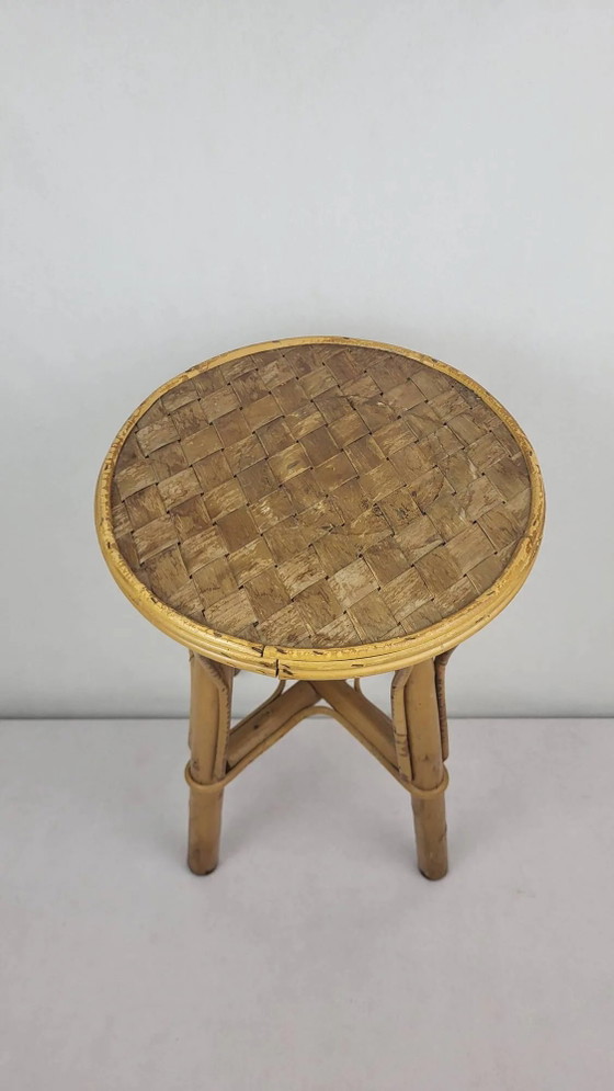 Sgabello/tavolino vintage anni '70, rattan – Tavolini, Wicker (photo 4 of 6)