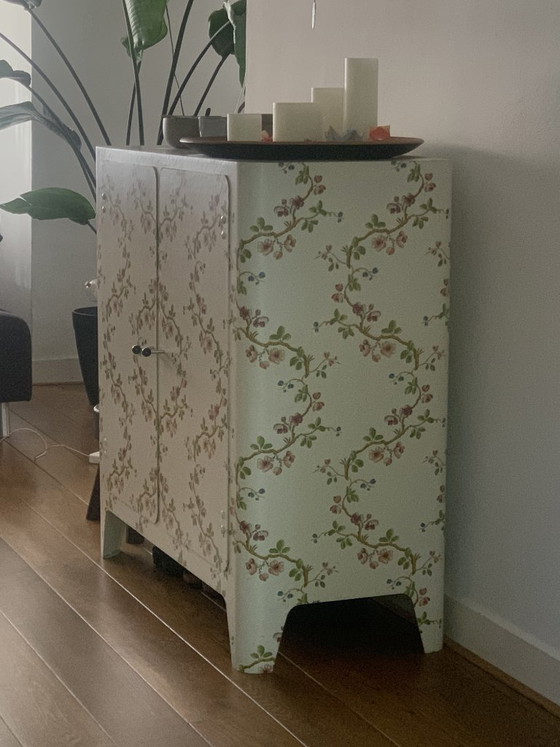Image 1 of Piet Hein Eek Tapetenblechschrank