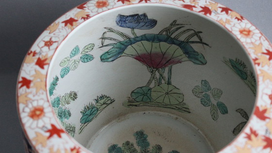 Image 1 of Vaso da fiori in porcellana cinese, colori policromi, antico, grande