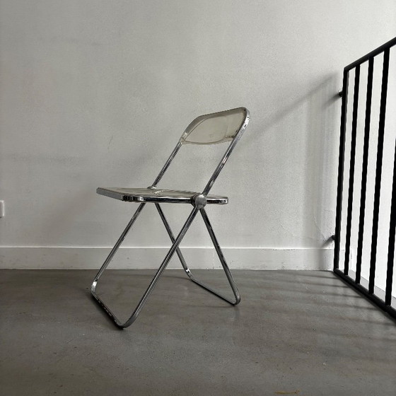 „Plia“-Stühle von Giancarlo Piretti für Castelli – Anonima Castelli, Klappstühle, Metal, Plexiglass (photo 11 of 16)