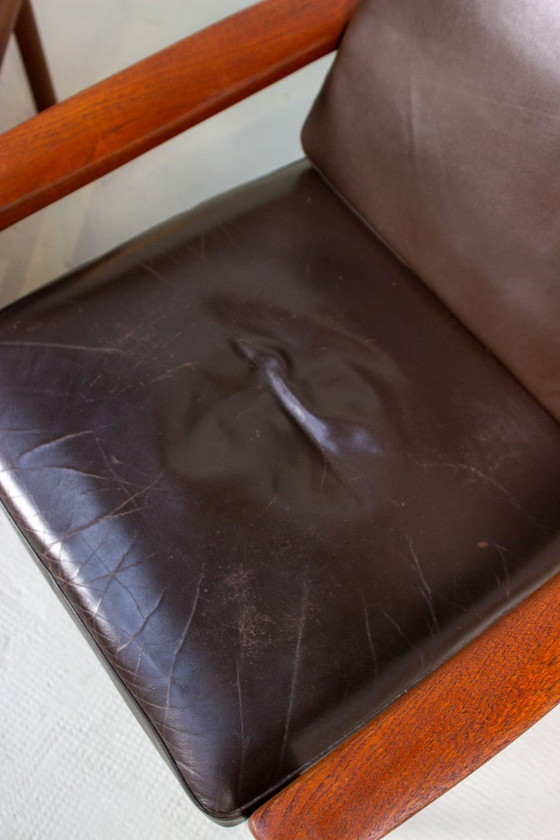 Image 1 of Vintage teakhouten fauteuil Sven Ellekaer comfortabele fauteuil uit het midden van de vorige eeuw