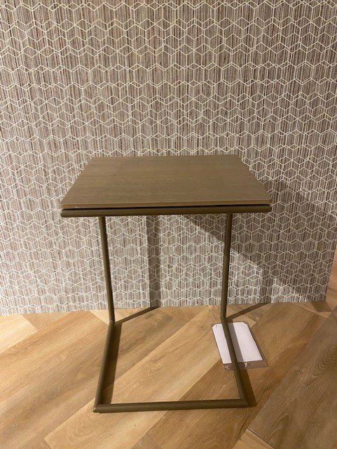 Image 1 of Evidence Kadmos side table
