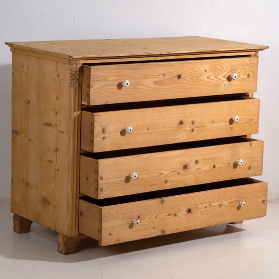Antique solid pine chest of drawers – Carved rustic European dresser – circa 1900 (photo 4 of 40)