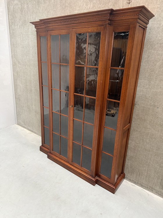 Vitrina de Caoba Antigua Vitrina de Biblioteca – Wood (photo 6 of 9)