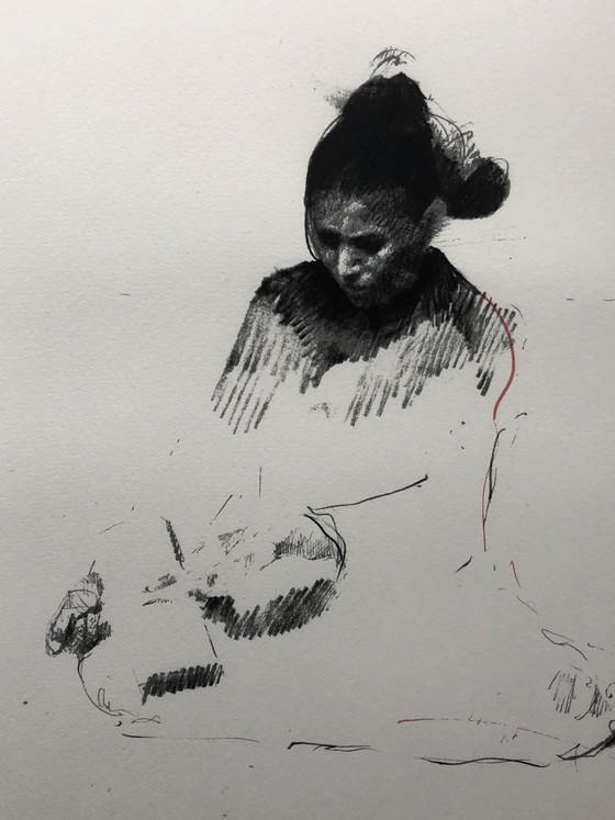 Image 1 of Cole Morgan - Mujer sentada