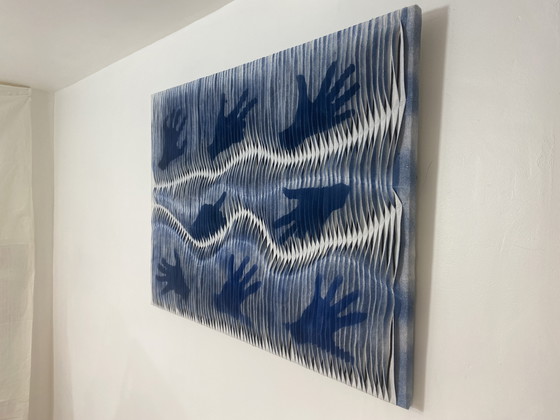 Image 1 of Tableau Sculpture Art Textiles Réf Jeu de Mains