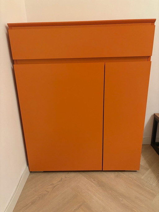 Orange glass cabinet / office cabinet - Trendhopper