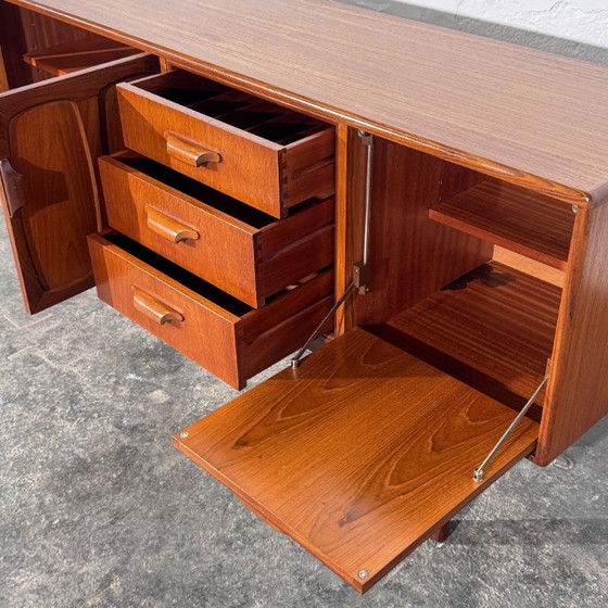 Buffet bas en teck G Plan, années 1970 – G-Plan, Bois (photo 4 of 20)