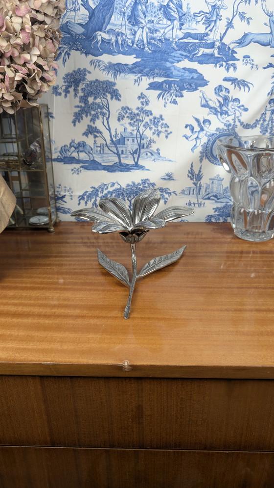 Image 1 of Vintage 1970s Hollywood Regency style silver-plated flower ashtray
